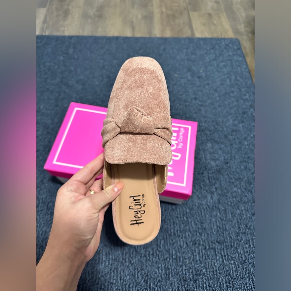 NIB Hey girl by Corky Mules